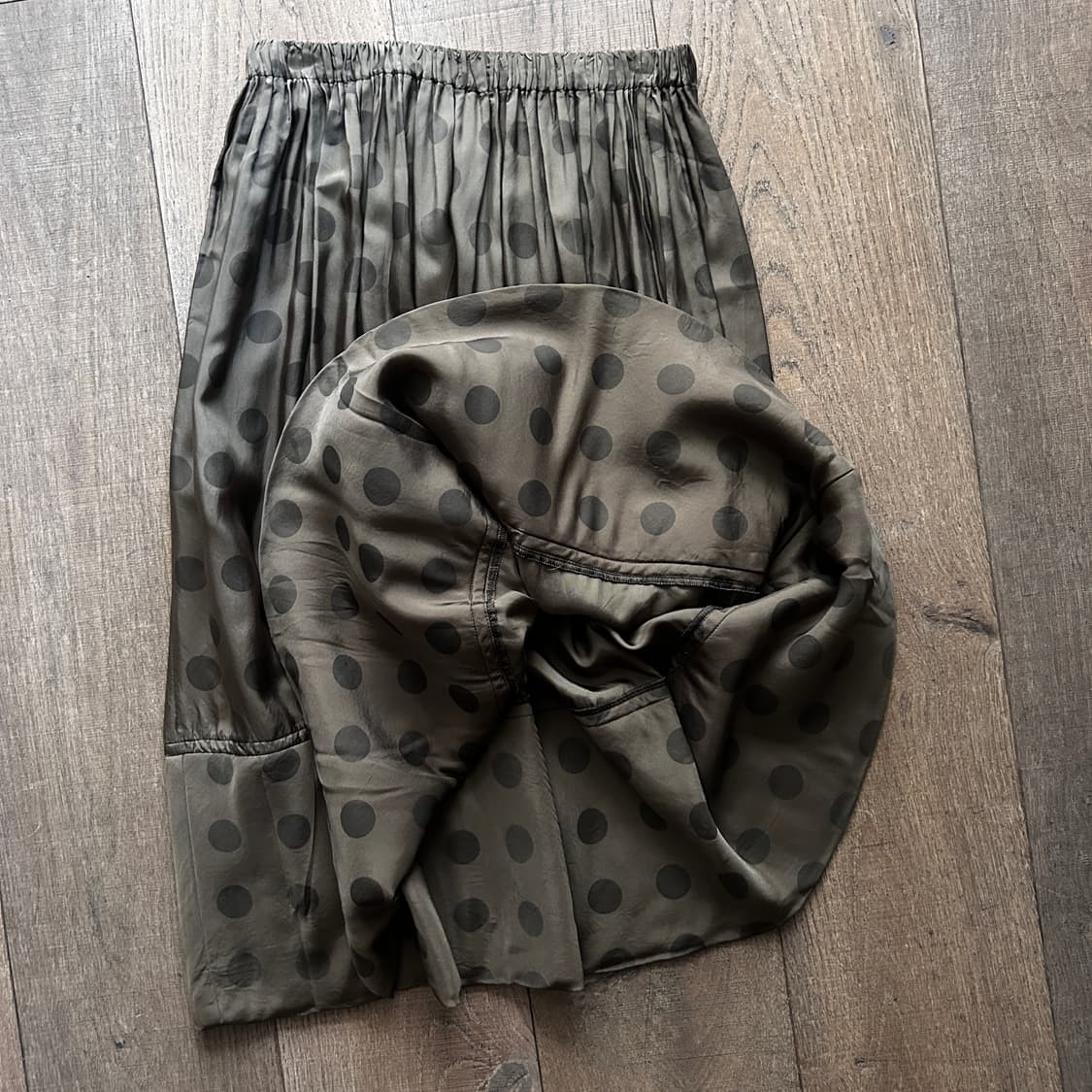 Dot Padded Shirring Skirt 상품이미지7