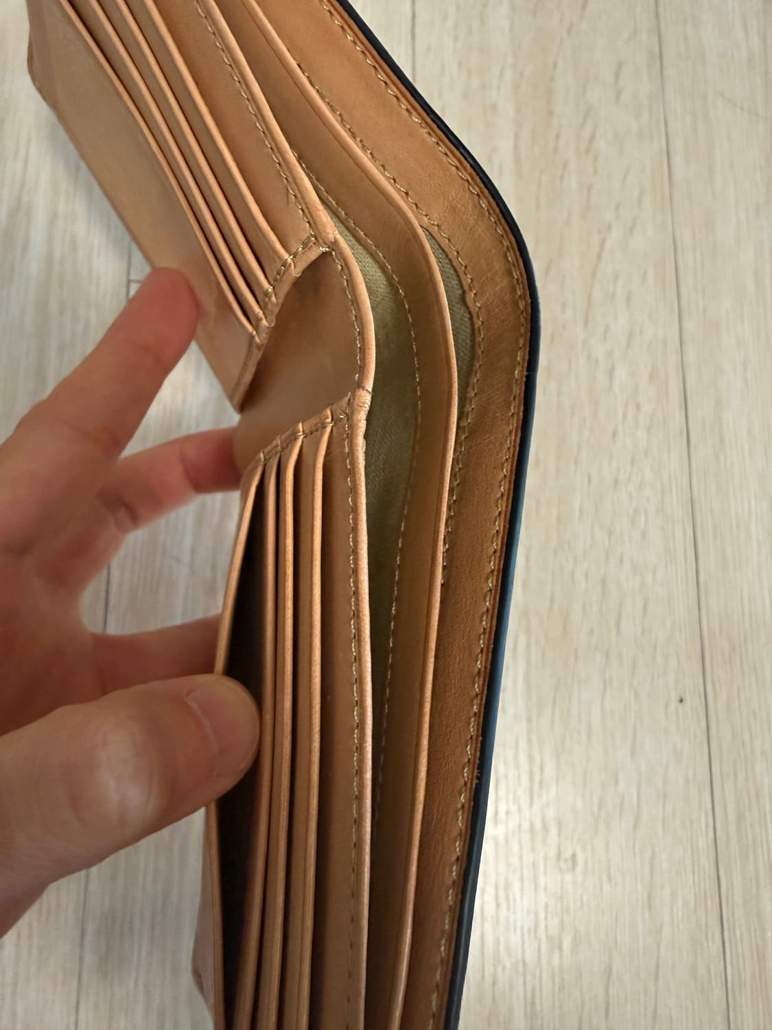 일부세토 IL BUSSETTO 가죽 바이폴드 남자 지갑 다크 네이비 상품이미지6