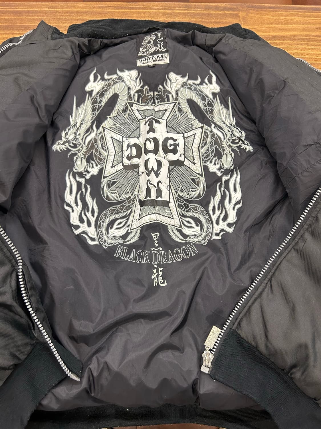 Dog Town Bomber jacket 상품이미지3