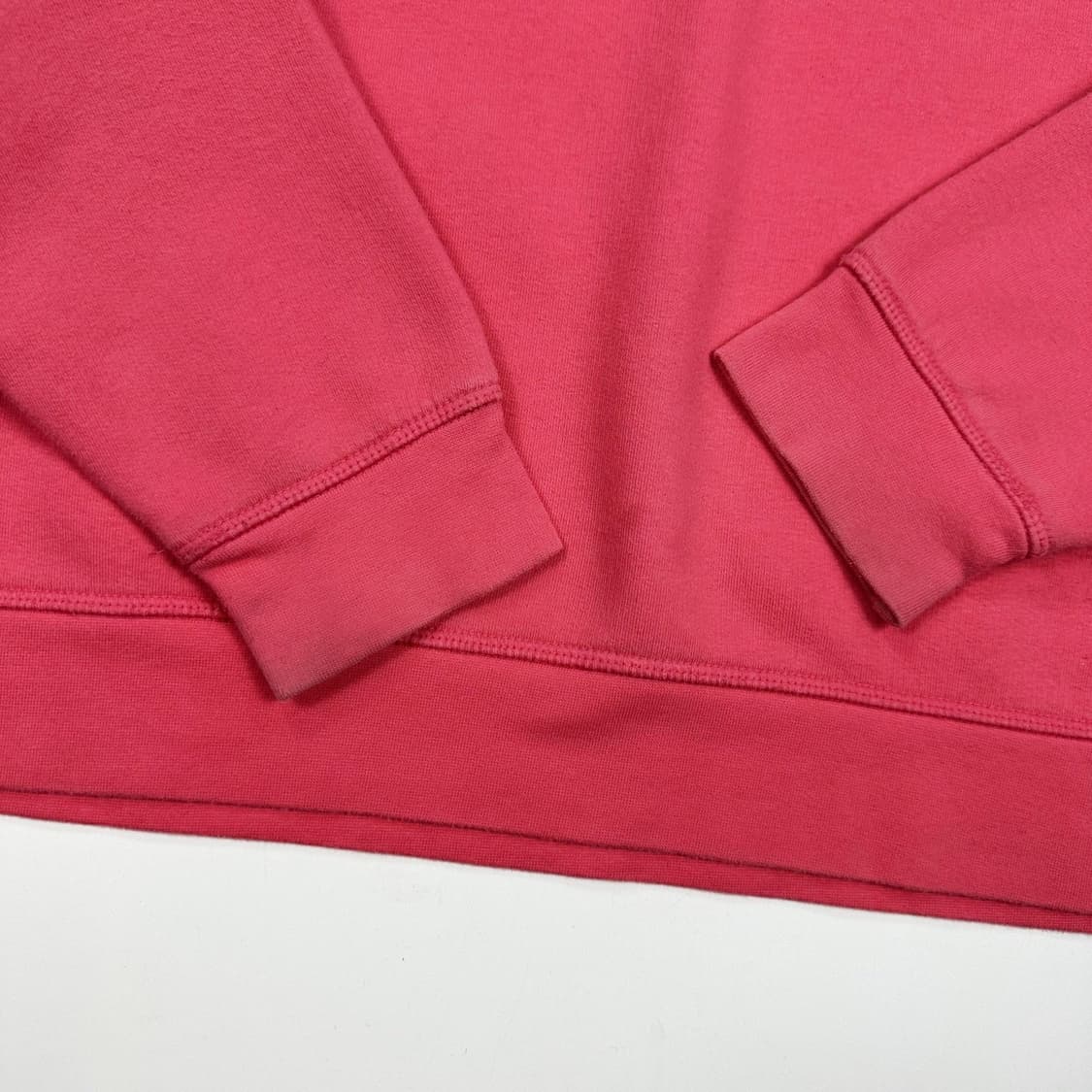 오베이 아이콘 아이즈 박스 로고 핑크 맨투맨 (S) 상품이미지4