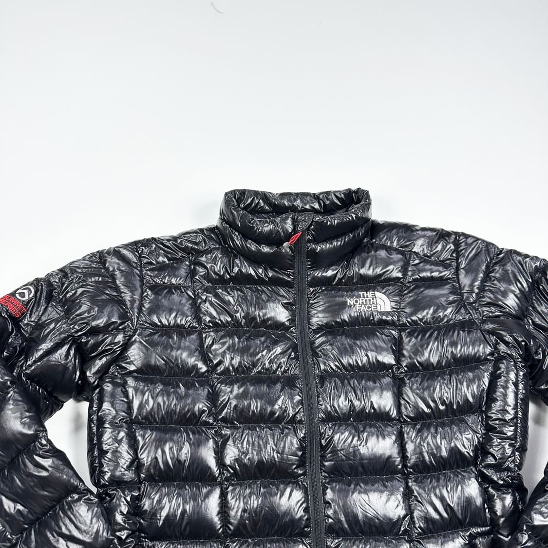노스페이스 유광 블랙 경량패딩 점퍼 (XS 여성추천) 상품이미지1