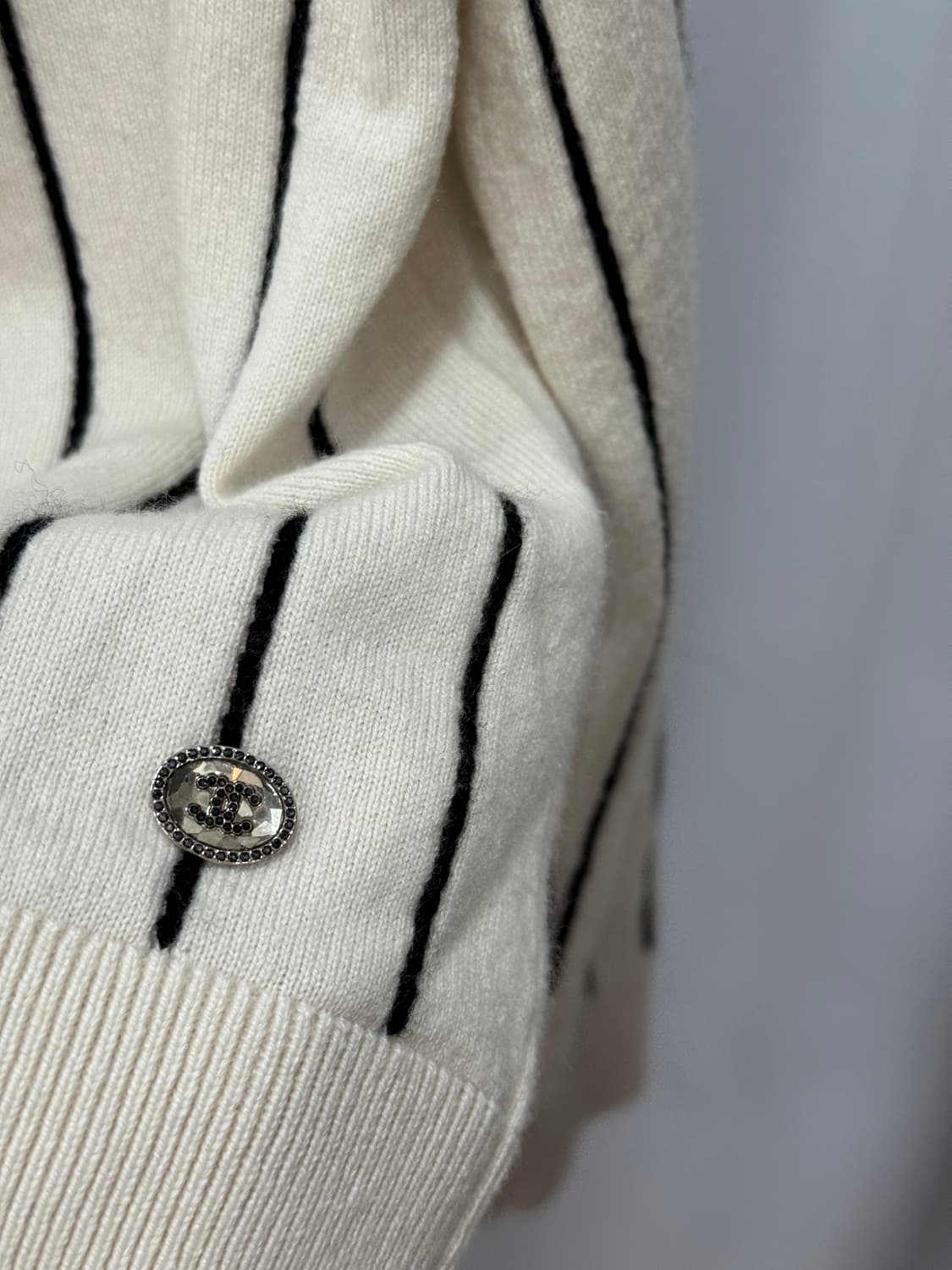 샤넬 스트라이프 풀오버 니트 38사이즈  상품이미지3