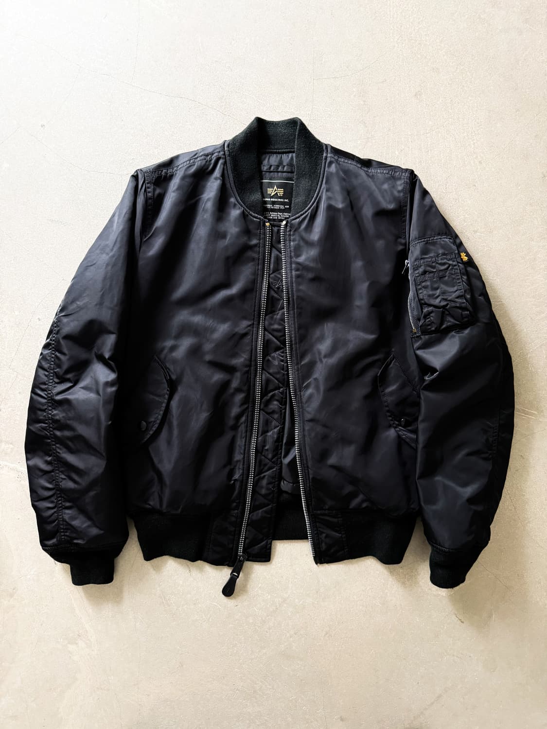 ALPHA INDUSTRIES MA -1 Bomber Jacket 상품이미지3