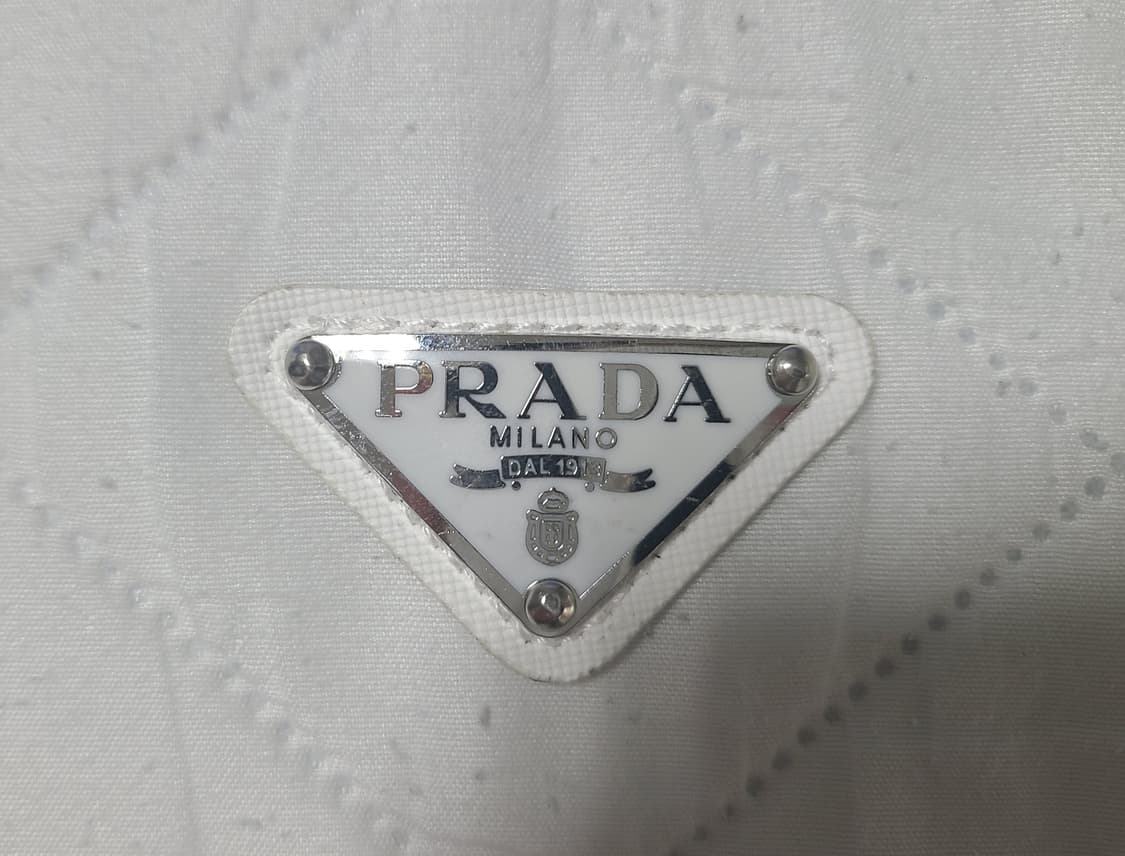 프라다 로고/ 엠블럼 상품이미지1