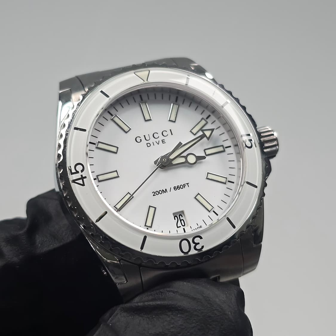 구찌 화이트 스틸 쿼츠 DIVE 다이브 여성 시계 상품이미지9