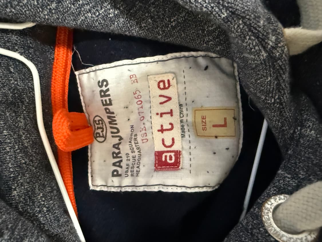 파라점퍼스 후드티 상품이미지2