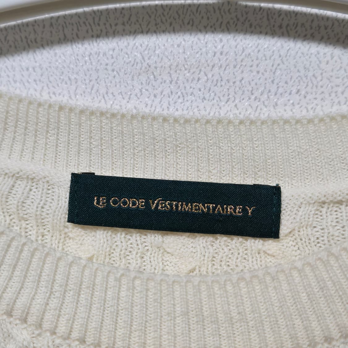 코스모폴리탄줄라이 르코드베스티망테르와이 반팔 니트 / 여성 니트  상품이미지4