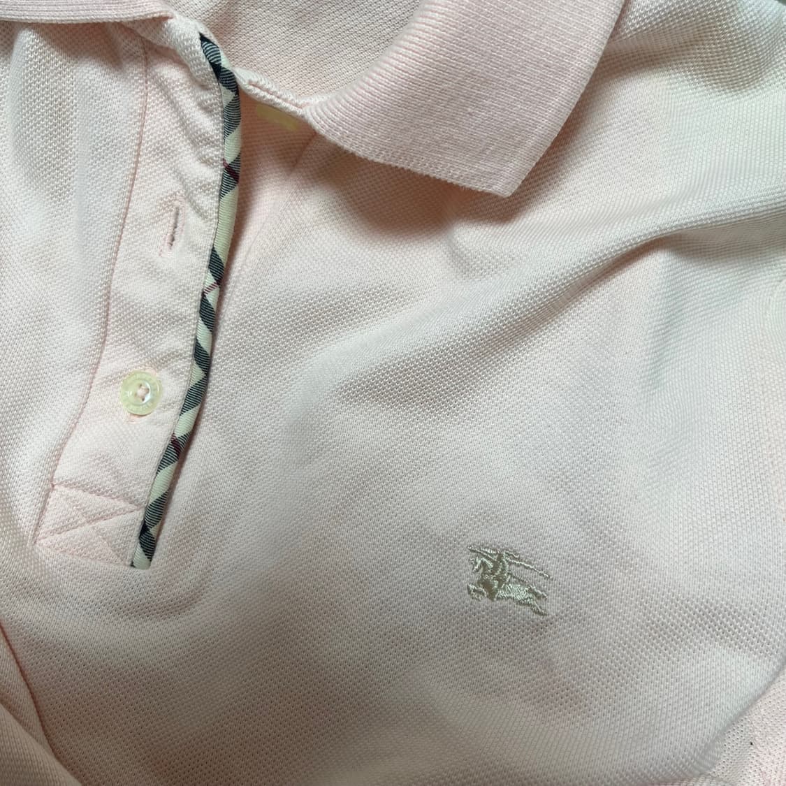 급처) 버버리 런던 핑크 폴로티 상품이미지1