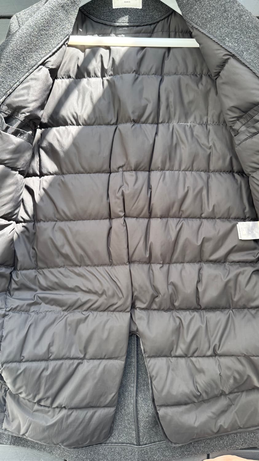 산드로 거위털 패딩 누빔 코트 95-100사이즈 팝니다. 상품이미지3