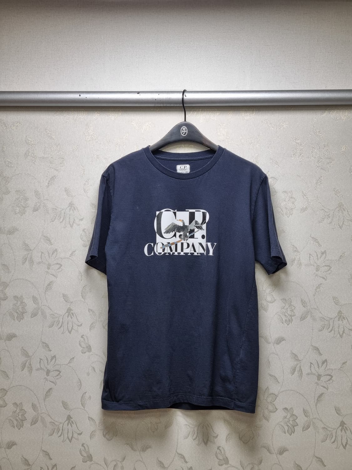 [55/정품] cp컴퍼니 빅로고 여성반팔 상품이미지1