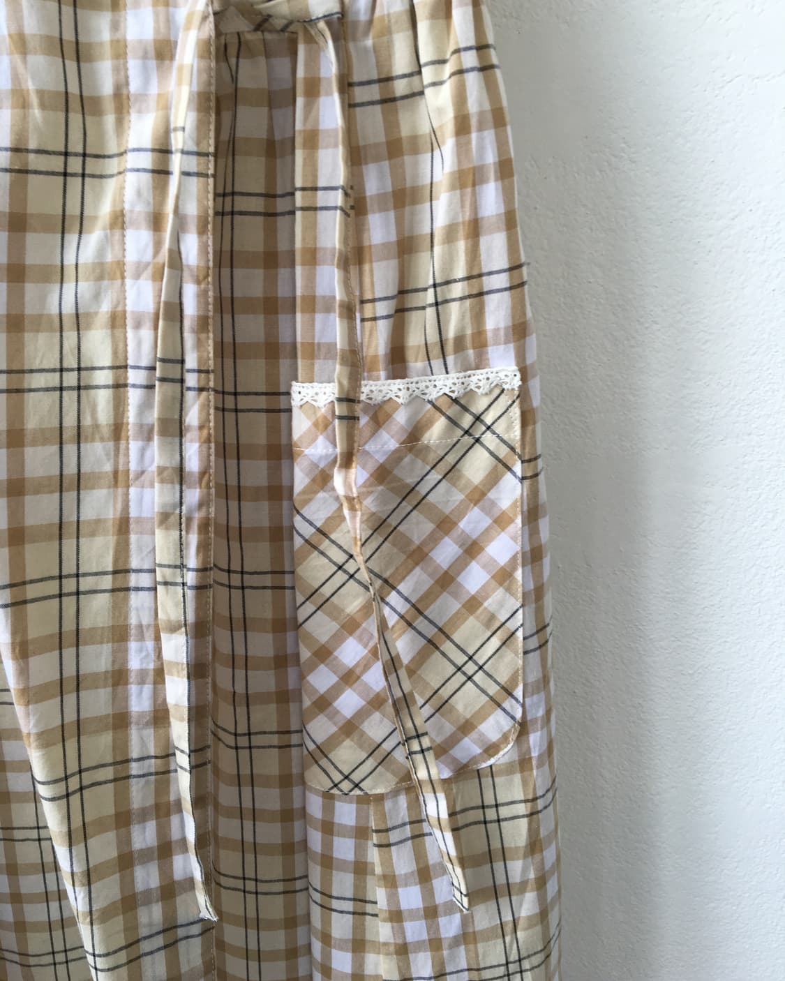 Check pattern frill wrap vest 상품이미지3