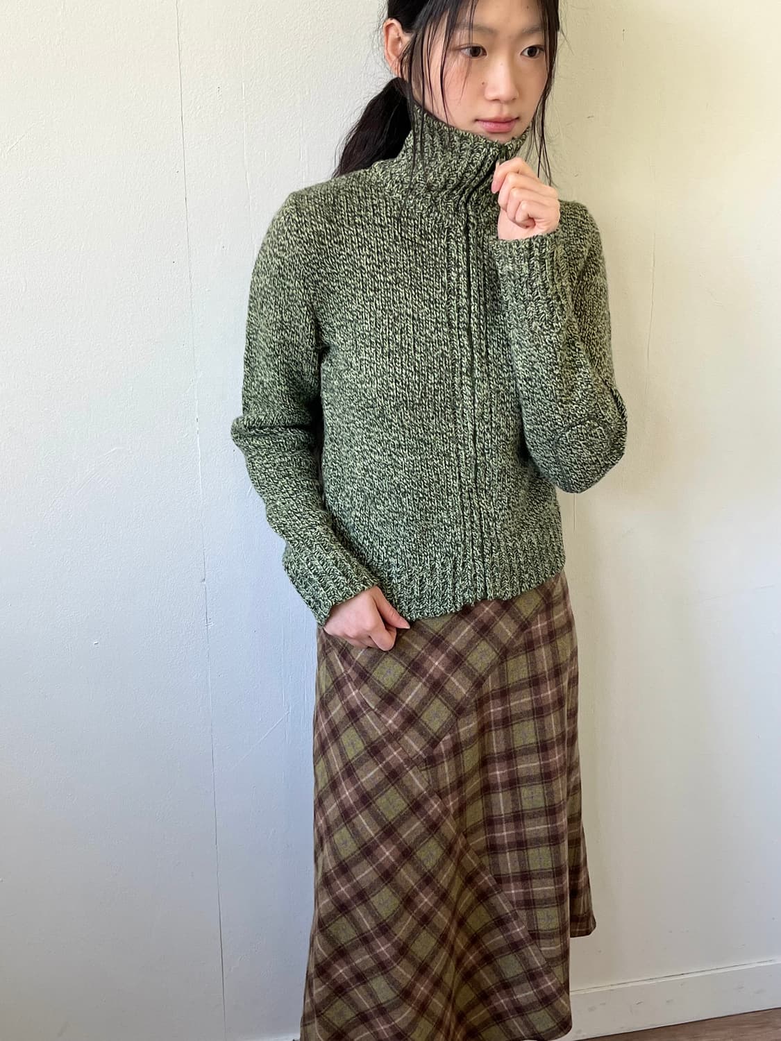 MAX&Co. 올리브 그린 니트집업 상품이미지4