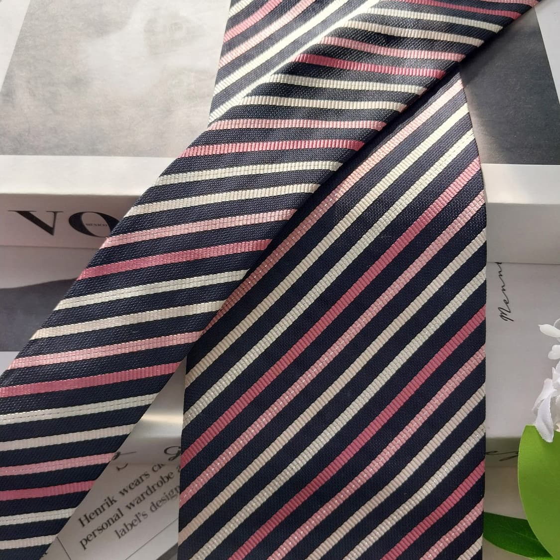 아쿠아스큐텀 실크 스트라이프 넥타이 9.5cm A+등급 K1987
 상품이미지4