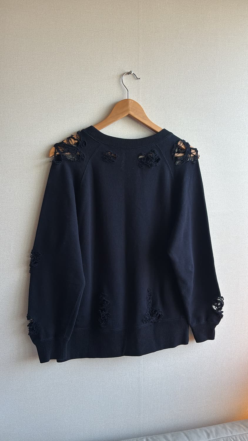 Distressed Sweatshirts 상품이미지3