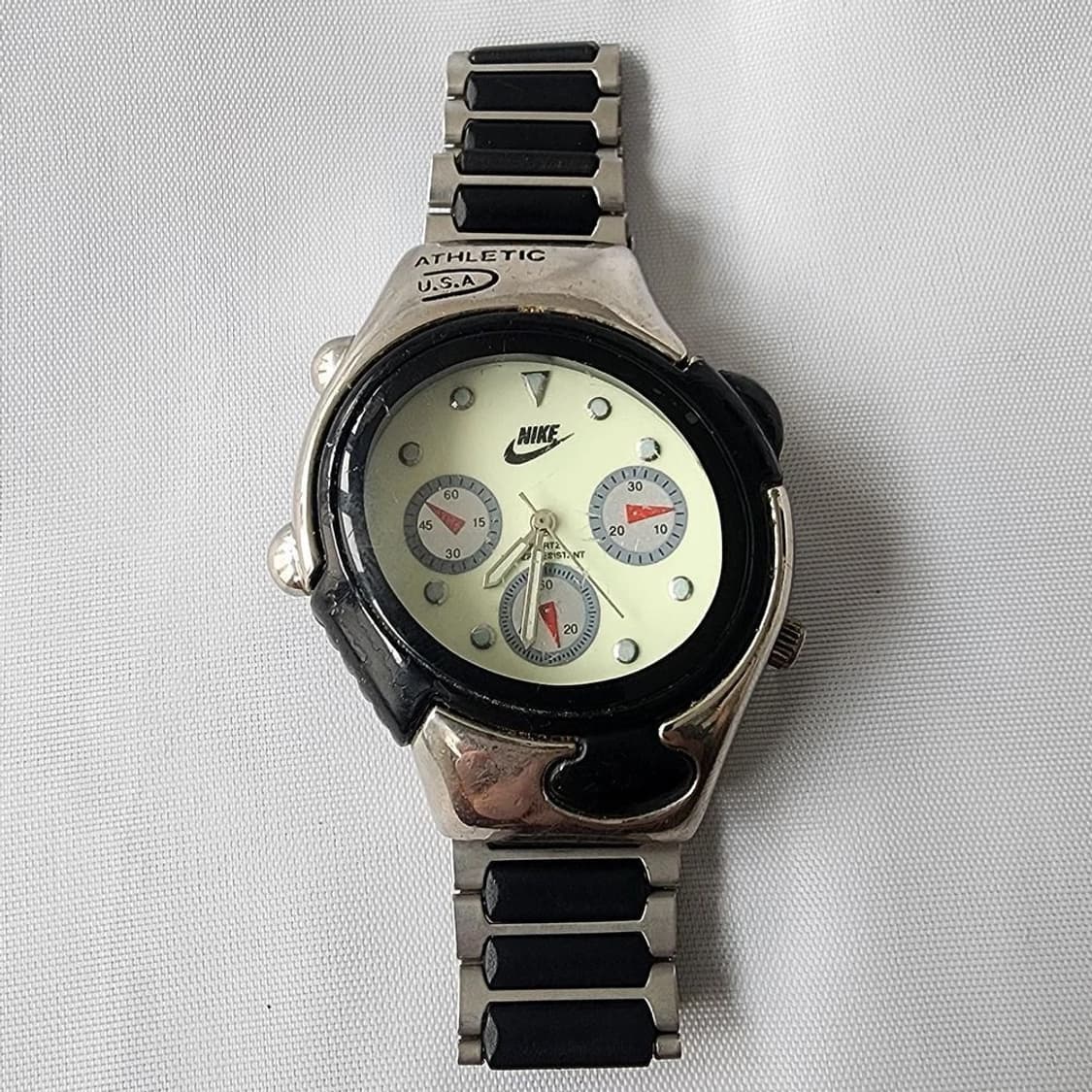 나이키 시계 트라이액스 Air Athletic Chronograph 상품이미지1