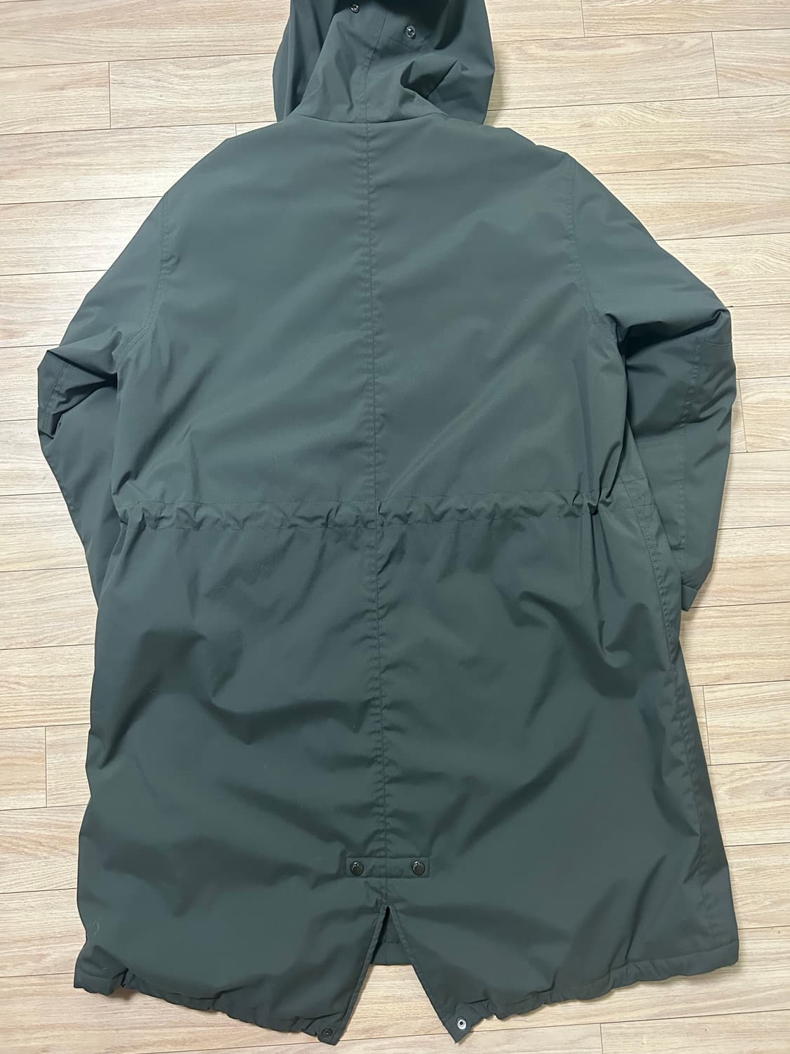 유니클로 엔지니어드 가먼츠 후드 코트 피쉬테일파카 상품이미지2