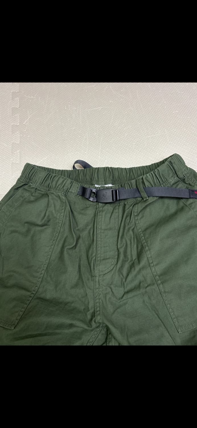 그라미치 백새틴 루즈 테이퍼드 팬츠 상품이미지1