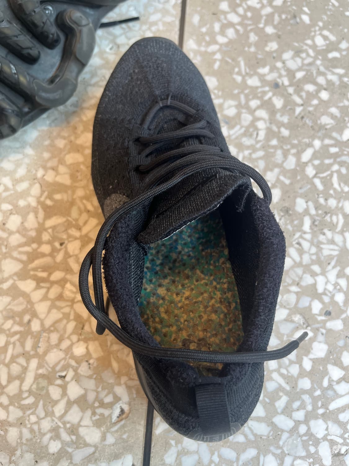NIKE Black Flyknit Sneakers 상품이미지5