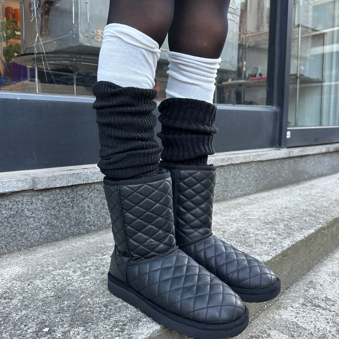 2000s 블랙 퀼팅 가죽 어그 부츠 상품이미지8