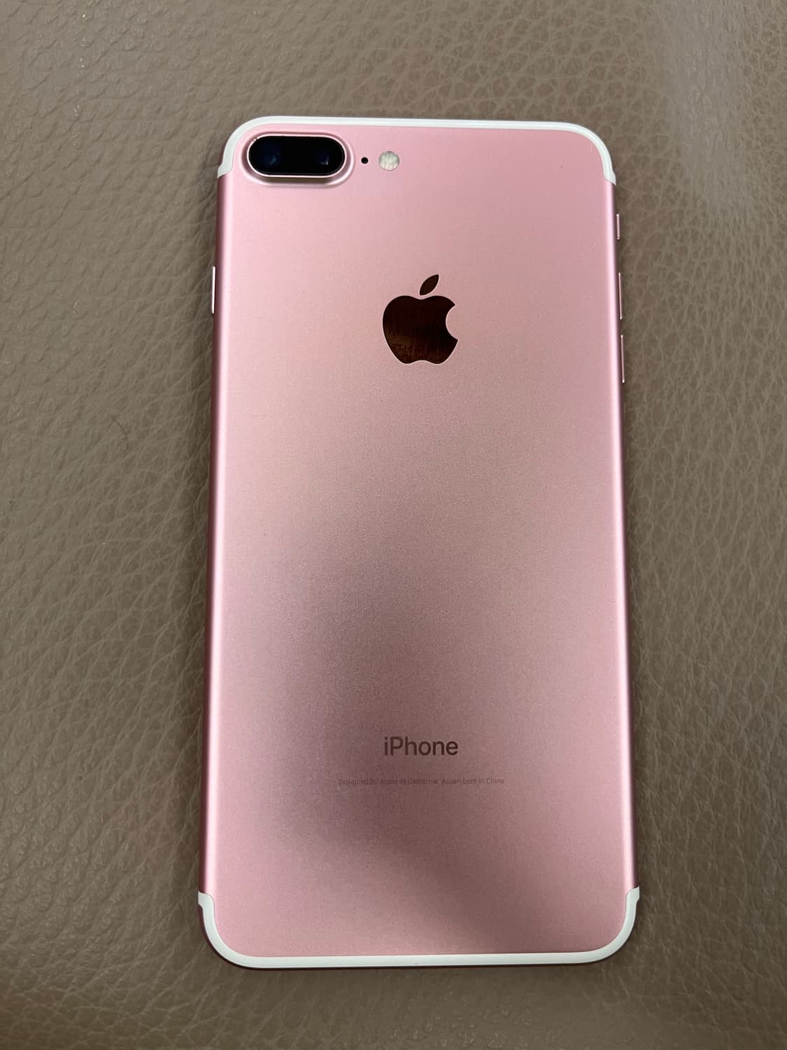 아이폰7+ 로즈골드 128GB S급 상품이미지1
