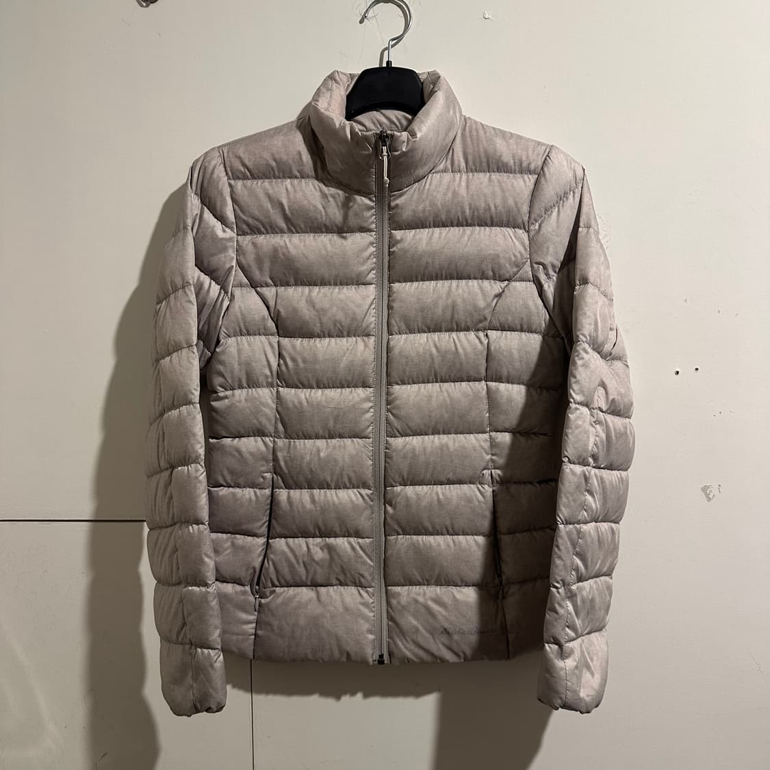 에디바우어 그레이 경량패딩 상품이미지1