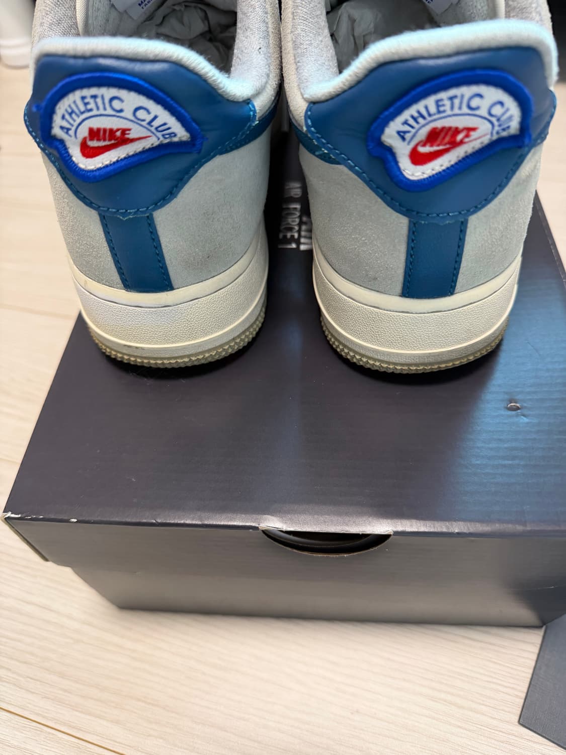 에어포스1 에슬래틱클럽 라이트스모그그레이 260 상품이미지5