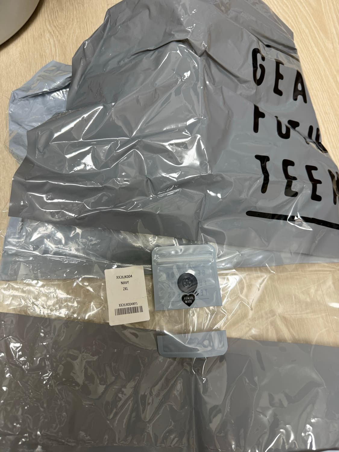 (2XL)휴먼메이드x카우스 리버시블 패딩 팝니다 상품이미지8