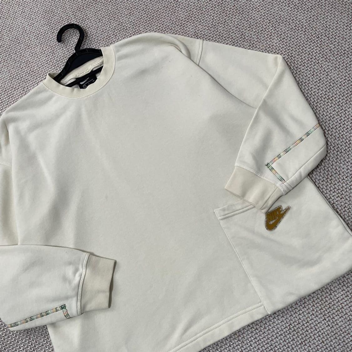 나이키 여성 라운드 맨투맨 5217 상품이미지2