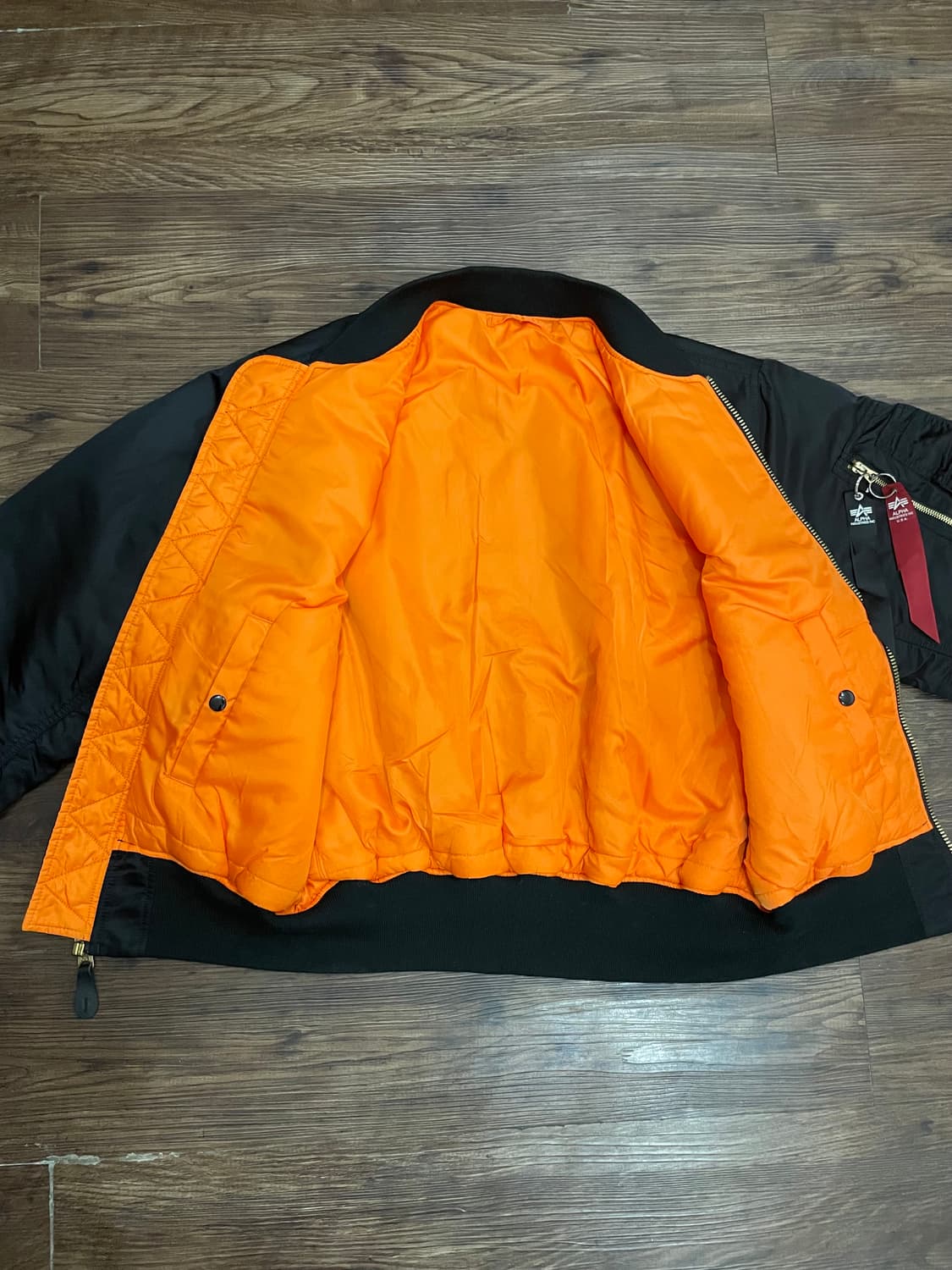 알파인더스트리 ma-1 플라이트 자켓 항공점퍼 블랙 상품이미지9