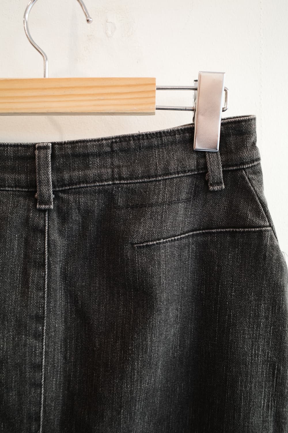 리바이스 ENGINEERED JEANS 흑청 스커트 (26인치) 상품이미지8