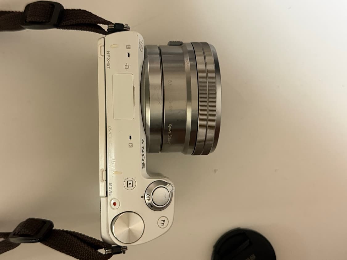 소니 NEX-5T 화이트 미러리스 카메라 상품이미지1