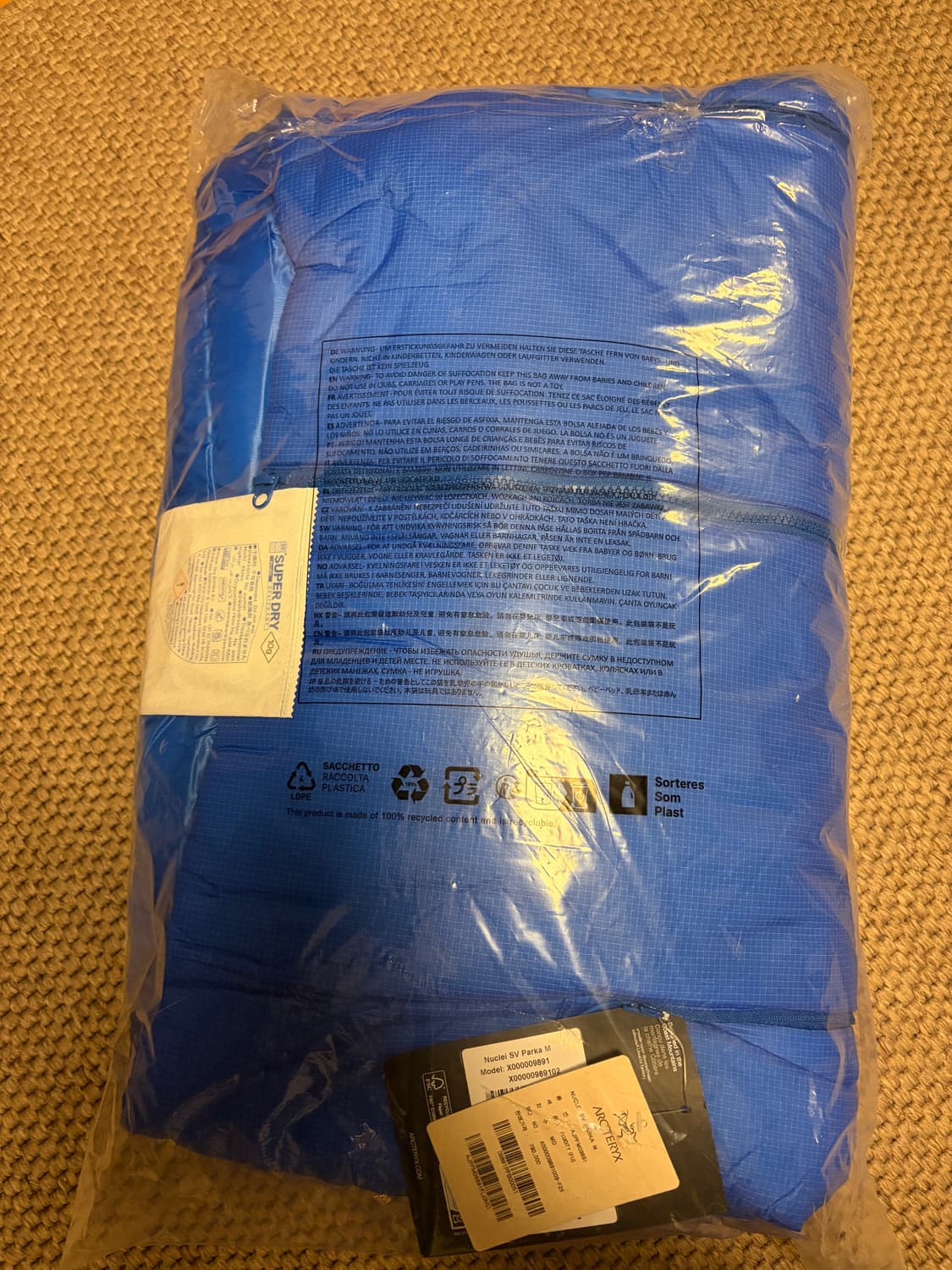 새상품 아크테릭스 신형 누클리아이 Nuclei SV 파카 M 사이즈 상품이미지2