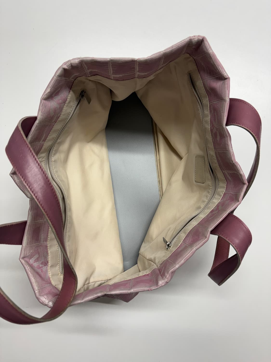 00's 샤넬 뉴 트래블 라인 토트백 상품이미지6