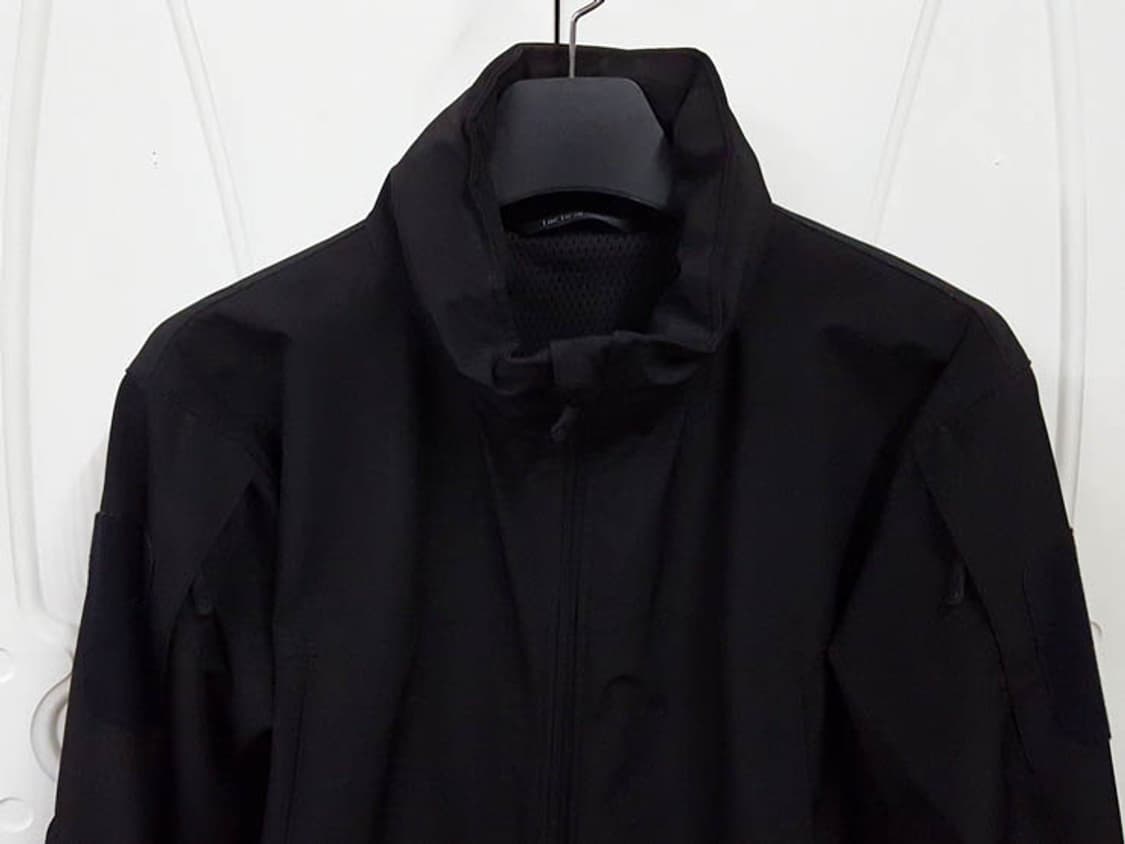 남성 택티컬 바람막이 자켓 블랙 100 상품이미지3