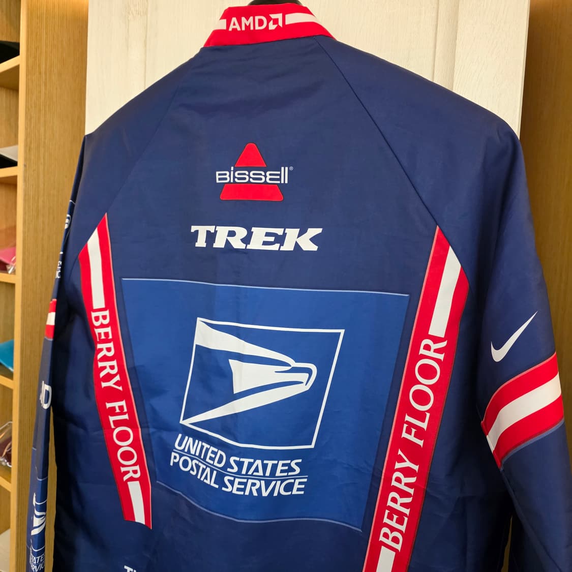 나이키 USPS 사이클 져지 바람막이 자켓 상품이미지7