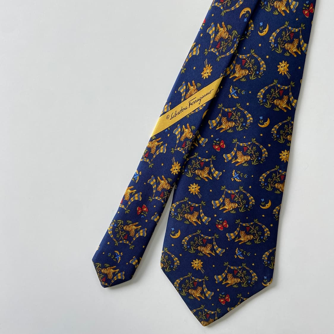 페레가모(Ferragamo) 명품 정품 넥타이 상품이미지2