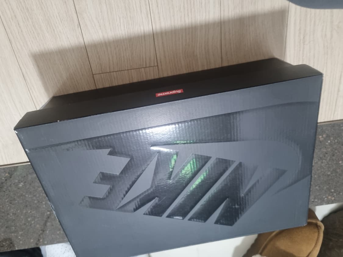 슈프림 된장포스270 팝니다 상품이미지6