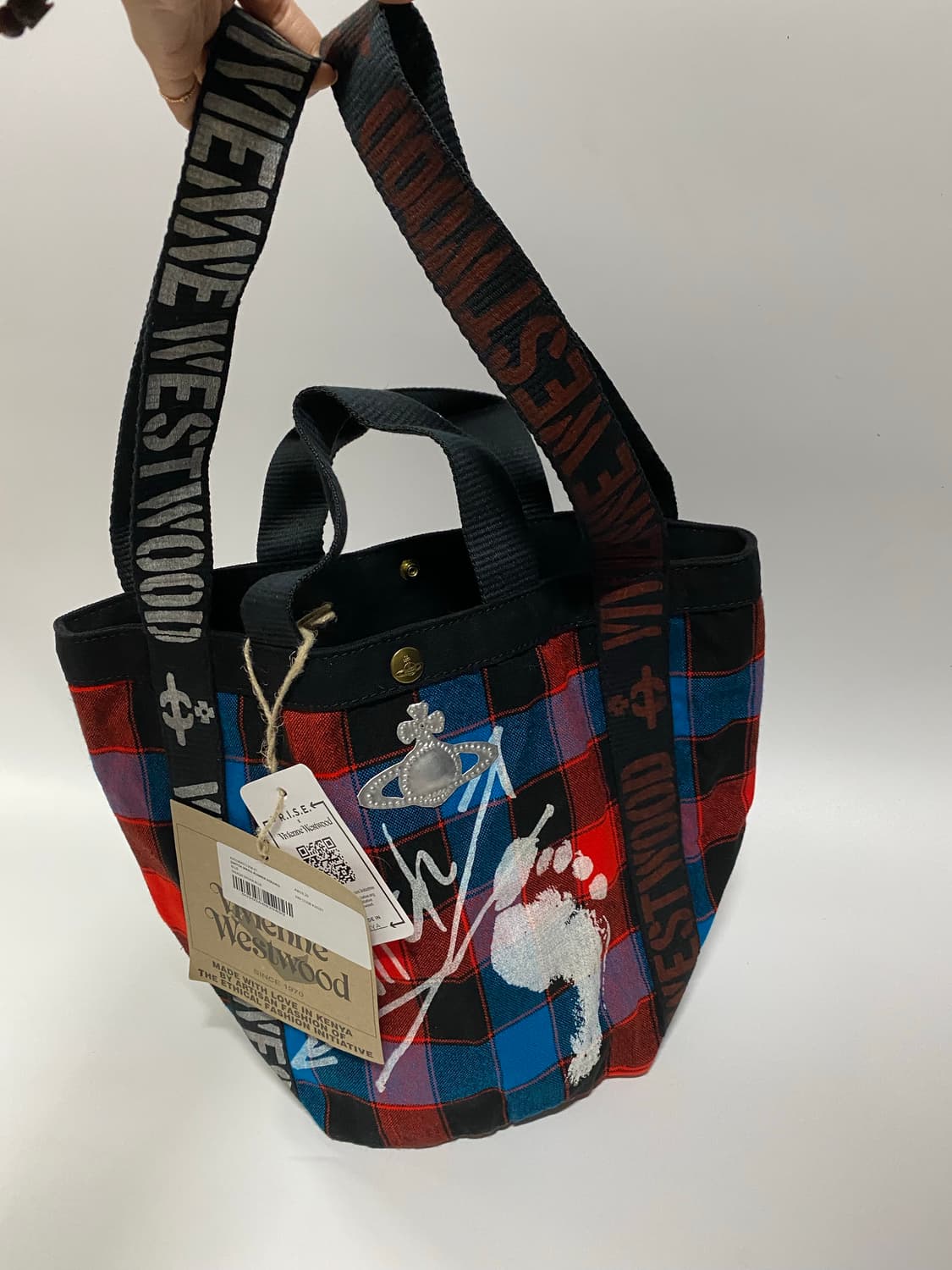 비비안 웨스트우드 스위치 러너 홀달 캔버스 호보백 상품이미지5