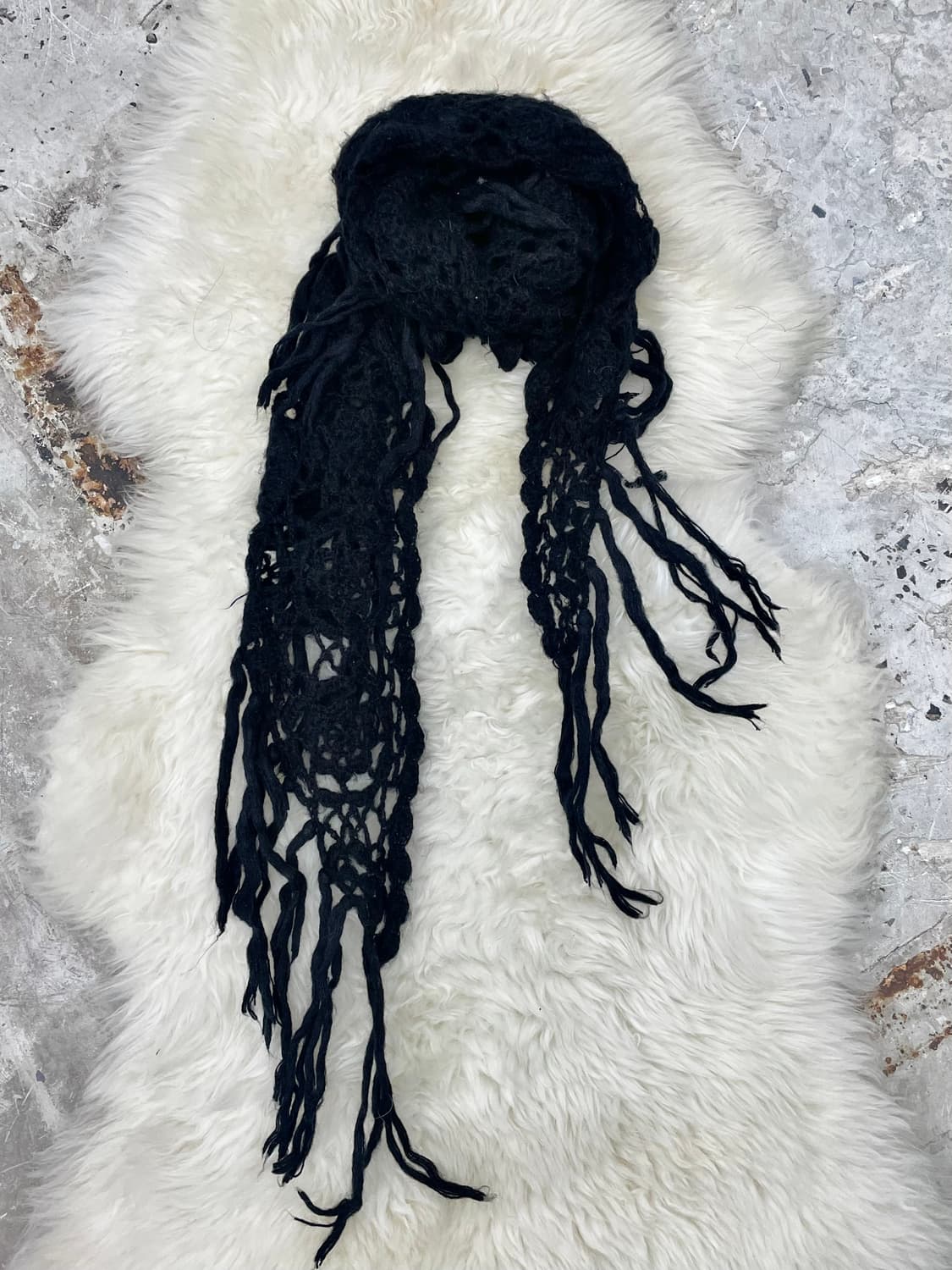 블랙 그런지 크로셰 머플러  상품이미지3