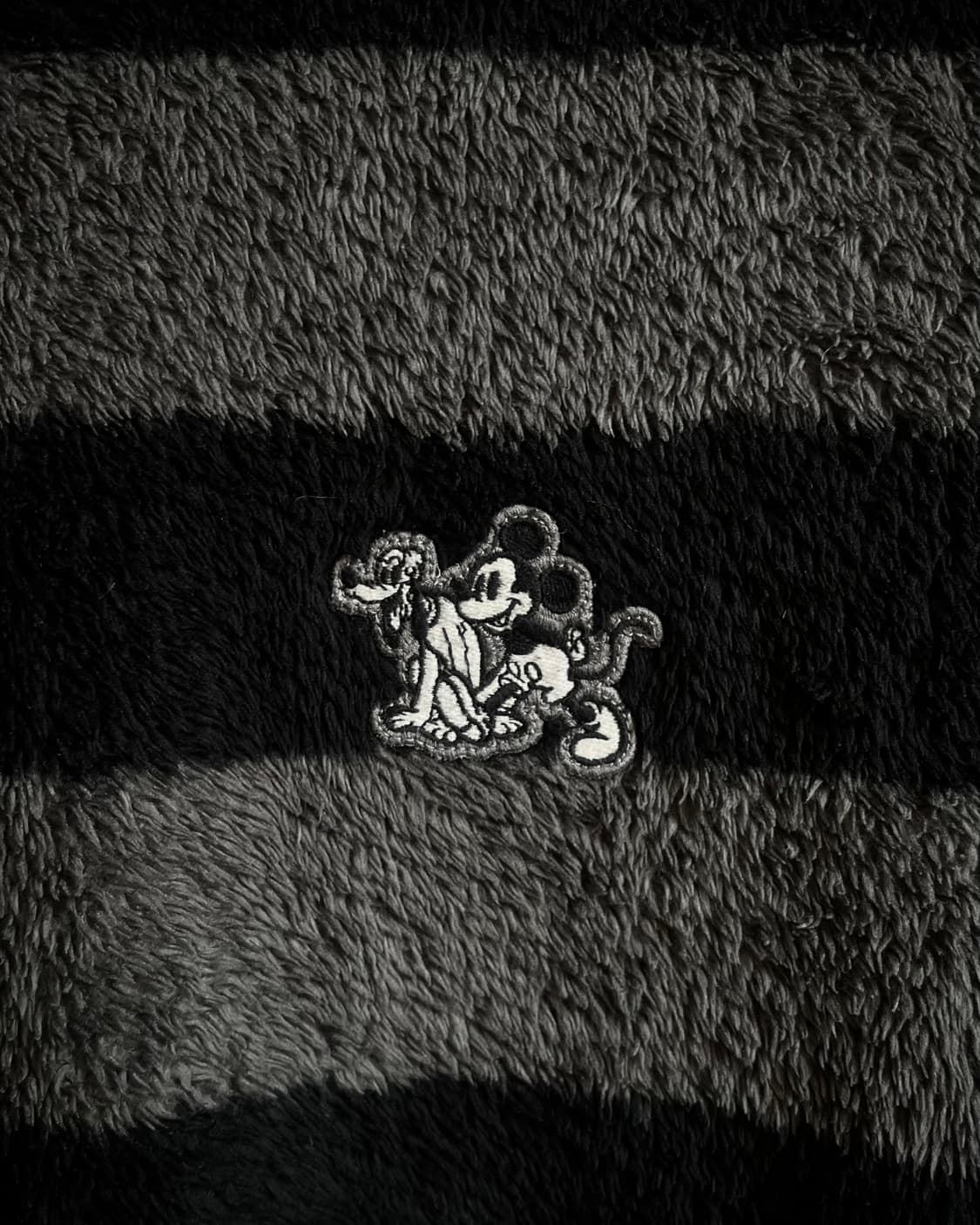 Old Disney Hairy Fleece Stripe Sweater 상품이미지5