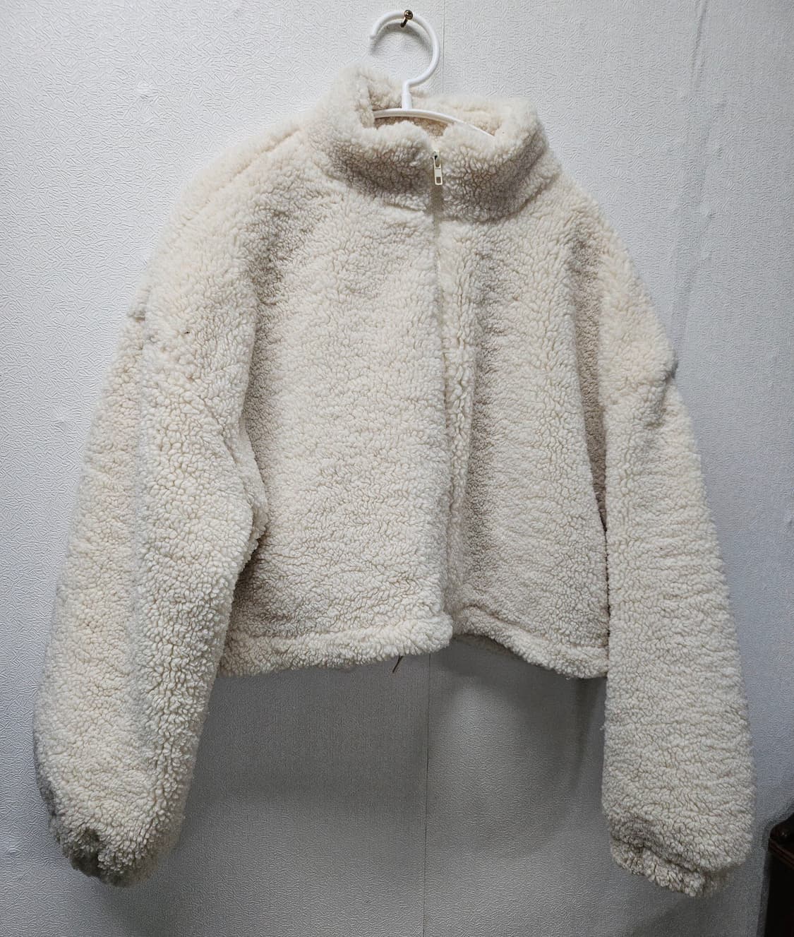 아이보리 뽀글이 후리스 도톰 크롭 집업  F 상품이미지1