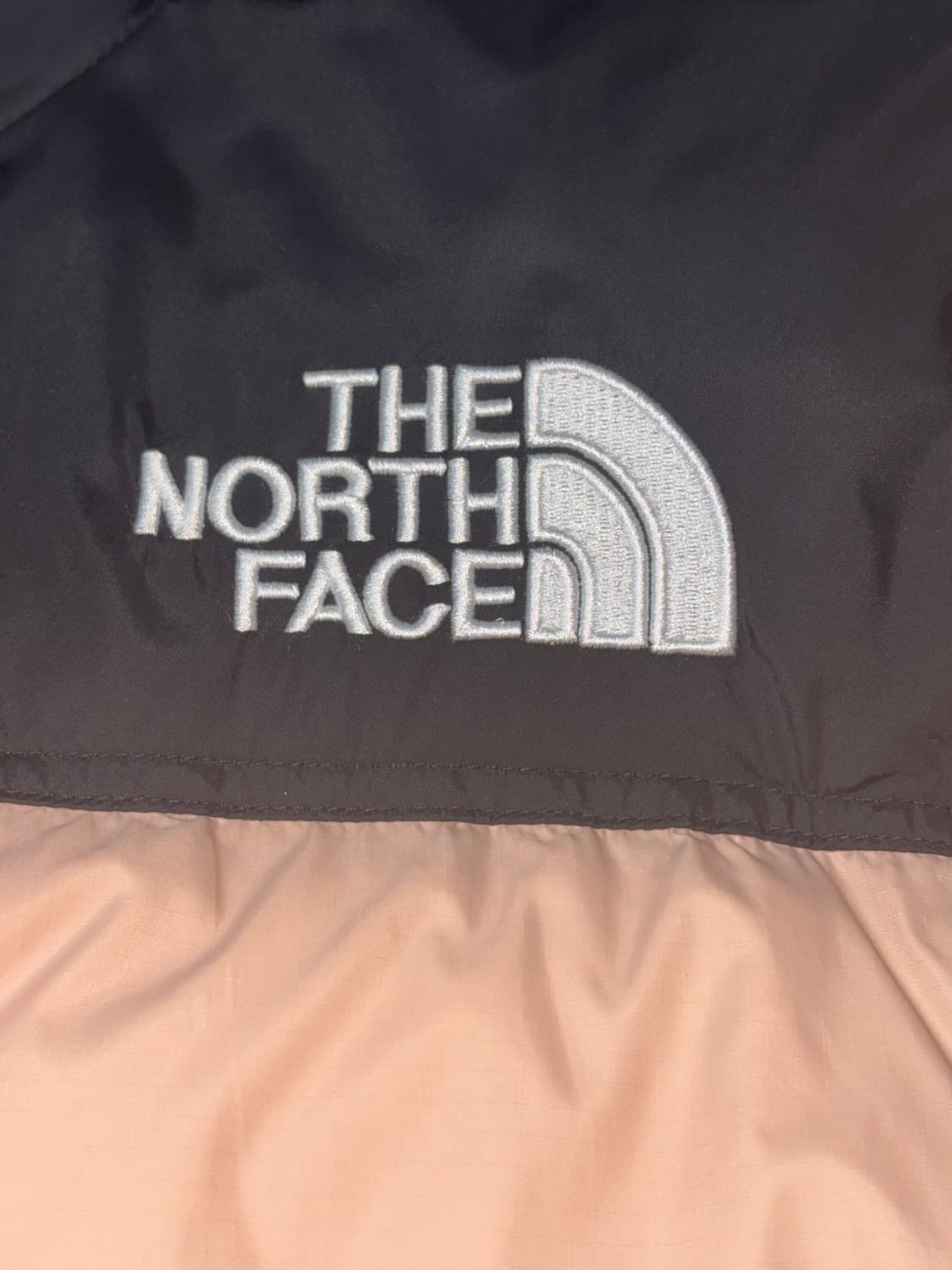 y2k 노스페이스 1996 눕시 핑크 700 패딩 딸기우유색 가루 상품이미지3