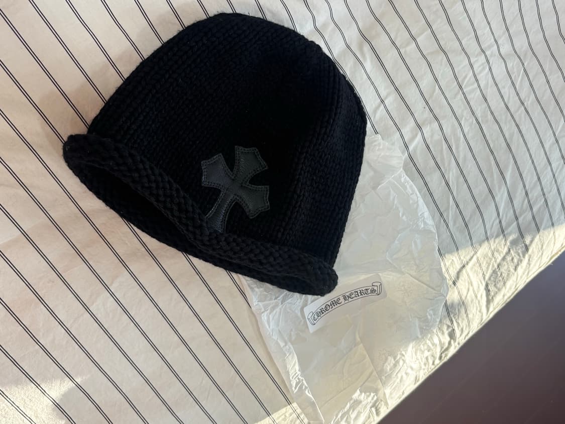 크롬하츠 레더패치 비니 상품이미지1