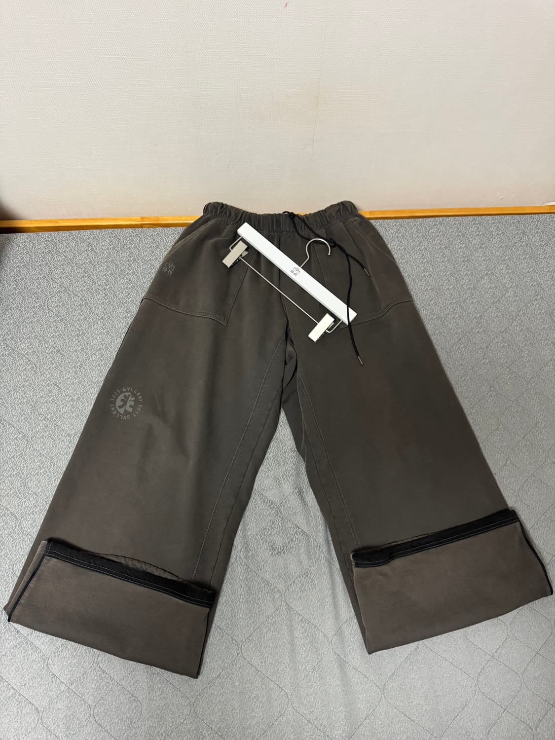 폴리테루 1011 퍼티그 스웨트 팬츠 더스티 카키 상품이미지2