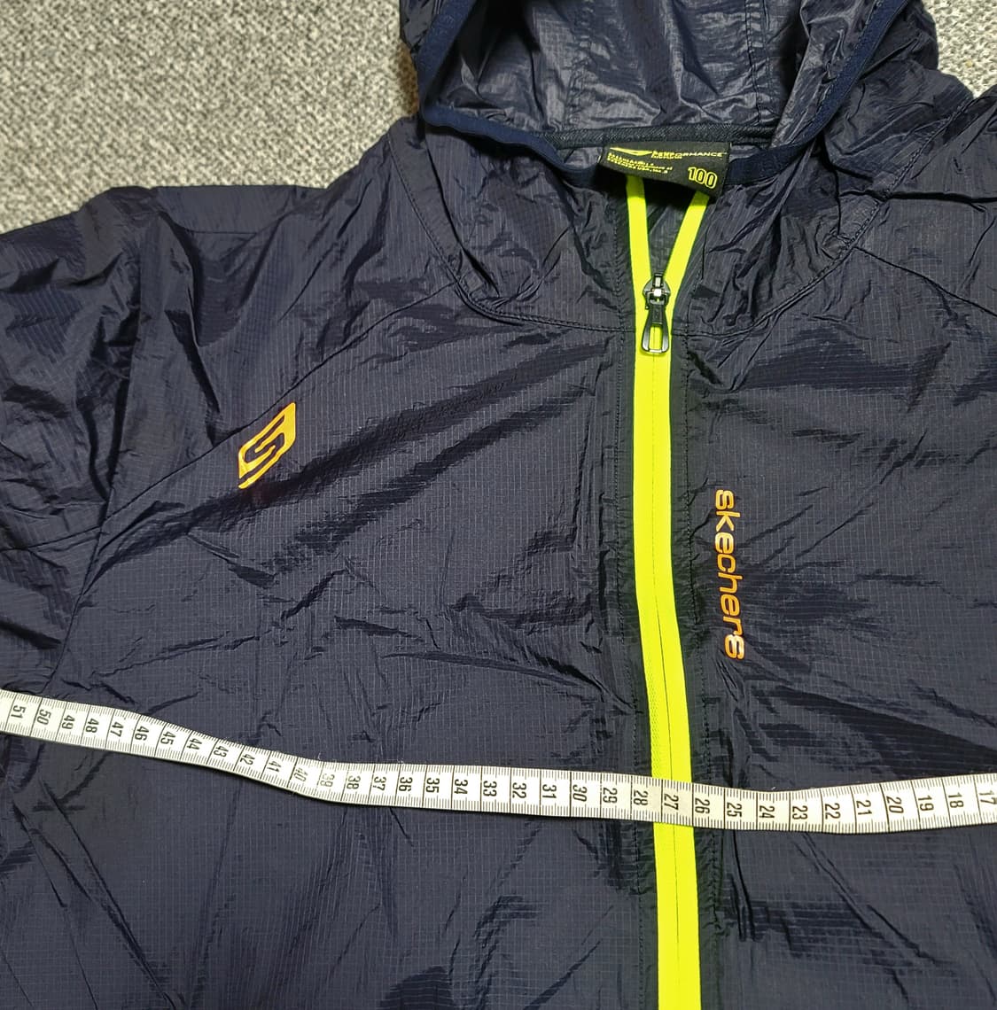 스케쳐스 바스락 초경량  바람막이 네이비 100 상품이미지3