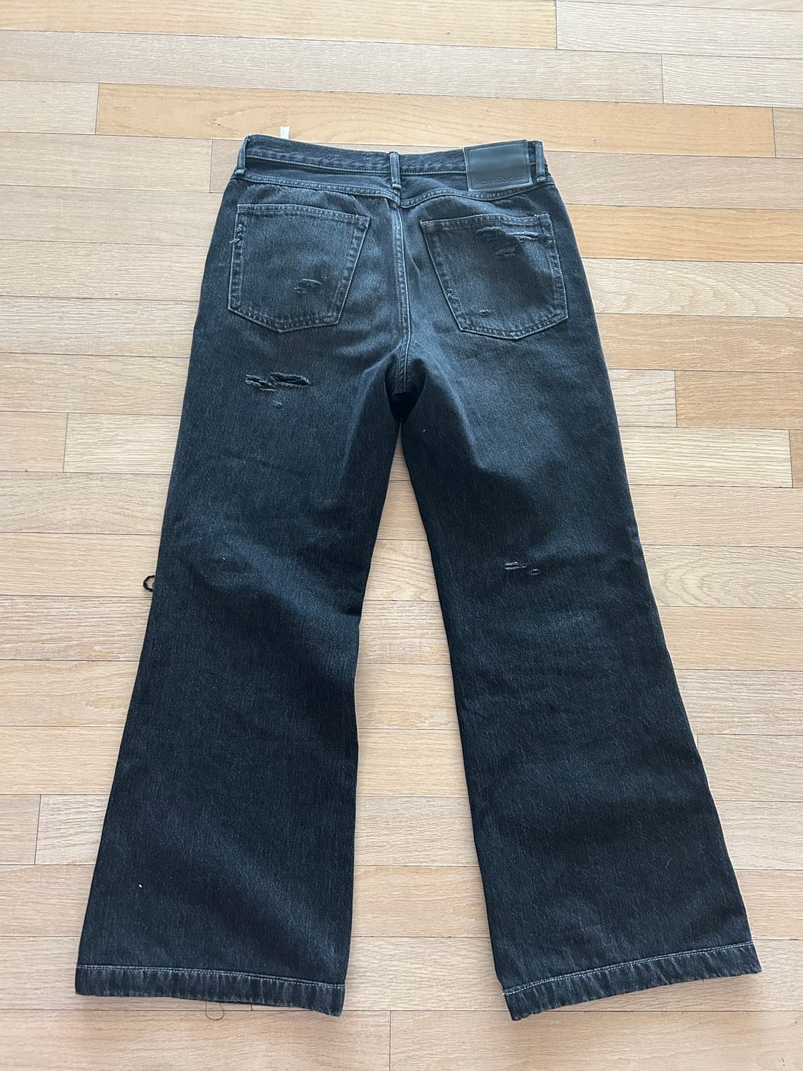 아크네스튜디오 흑청데님 상품이미지2