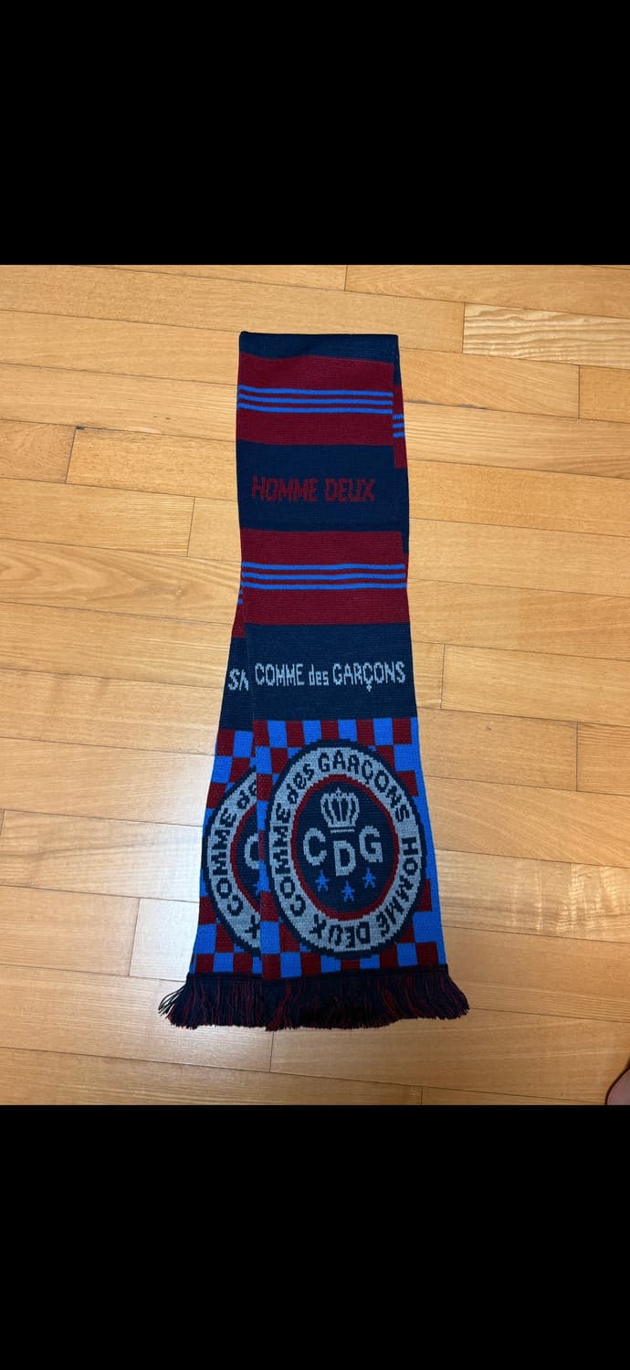 꼼데가르송 디럭스 축구 사커 컨셉 머플러 네이비 상품이미지2