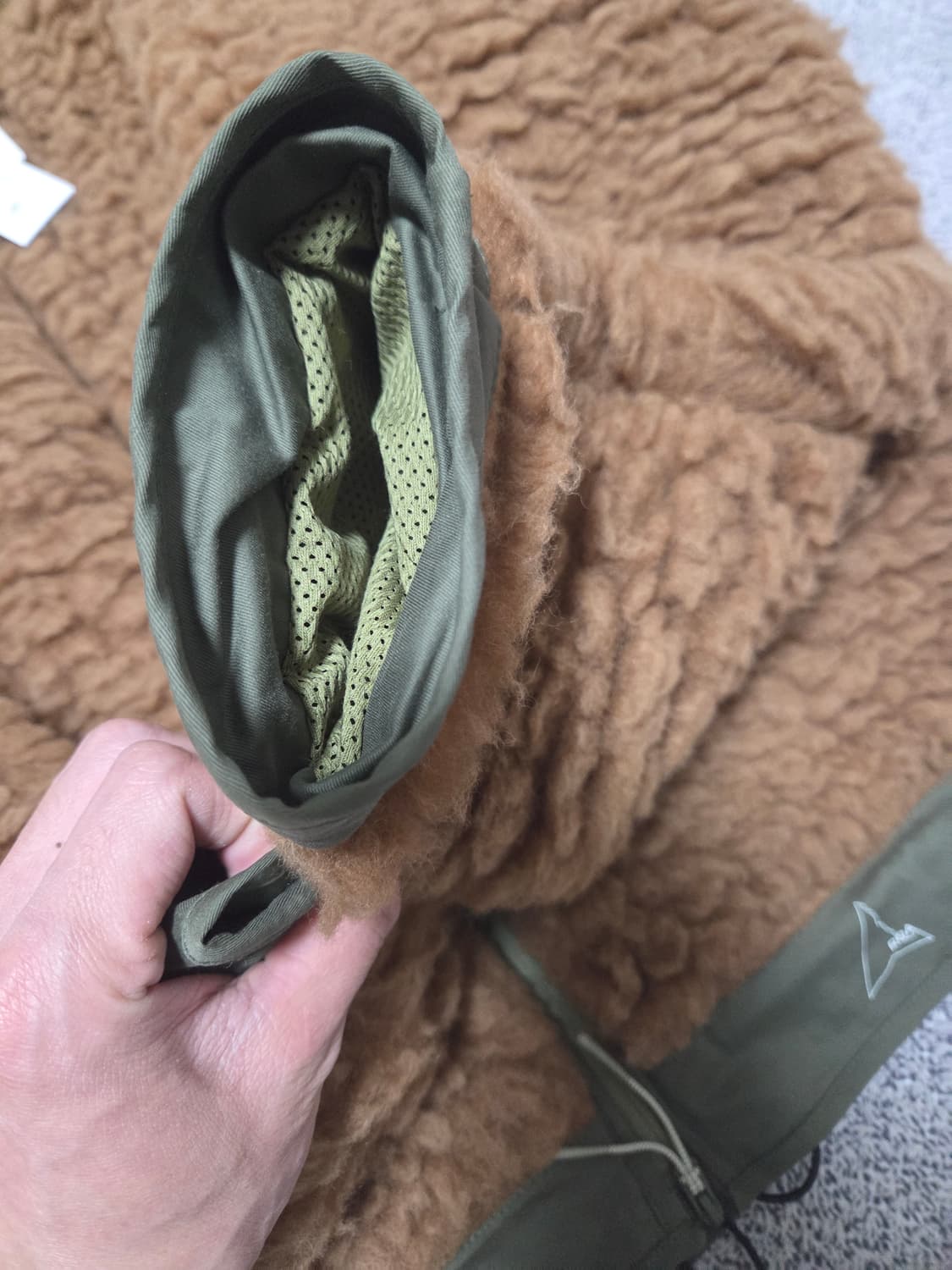 로아 헤비 후리스 브라운 XL 상품이미지3