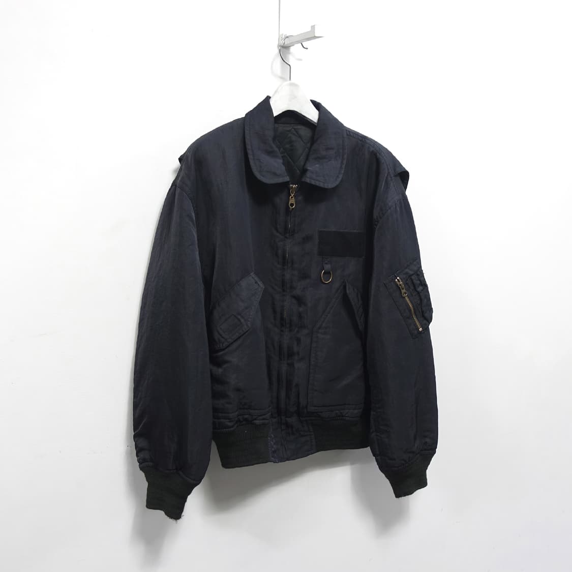 JUNMEN 준멘 아카이브 나일론메탈 MA-1 항공점퍼 블루종 상품이미지3