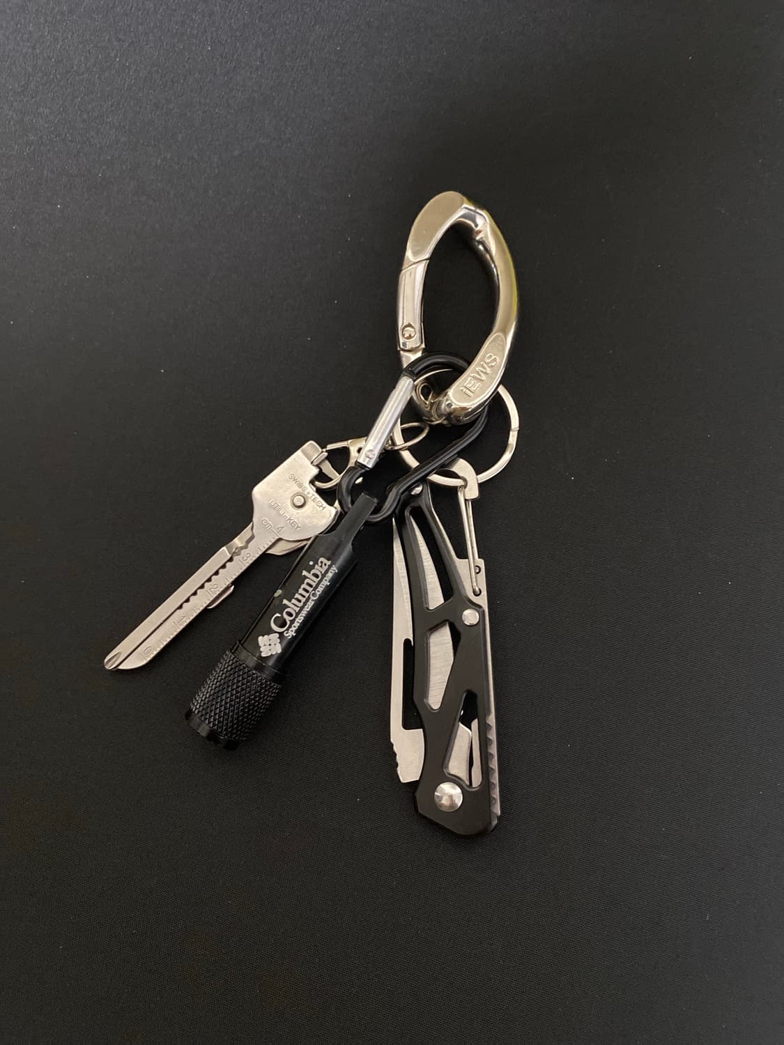 블랙 & 실버 EDC 키링 상품이미지1